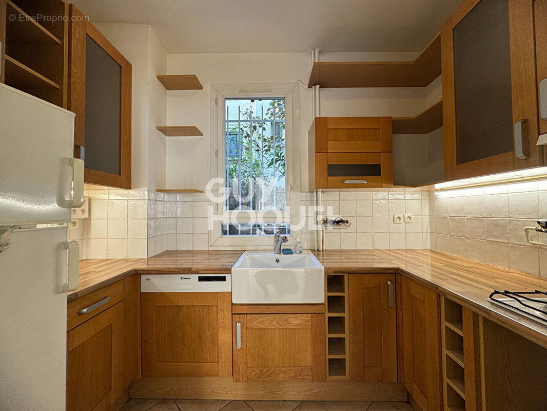 Appartement à COLOMBES