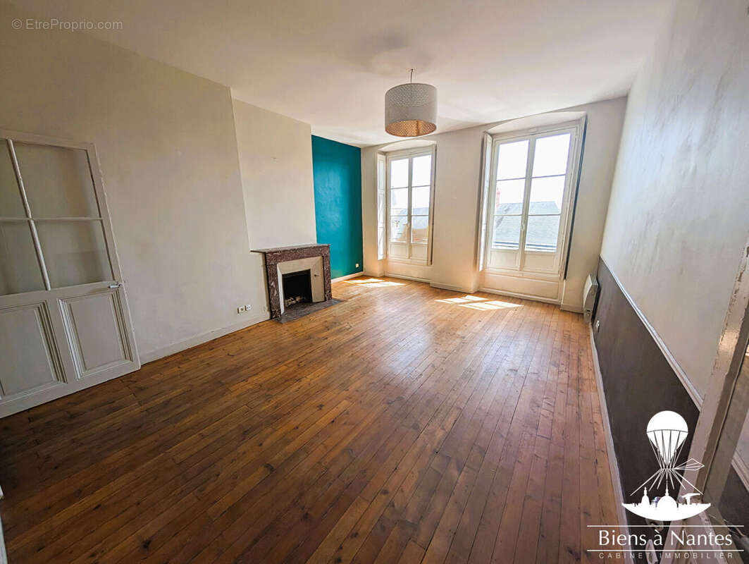 Appartement à NANTES