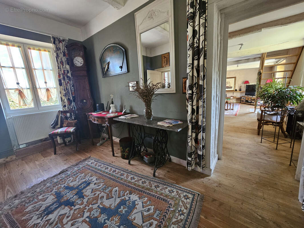 Maison à LIGNY-EN-BRIONNAIS