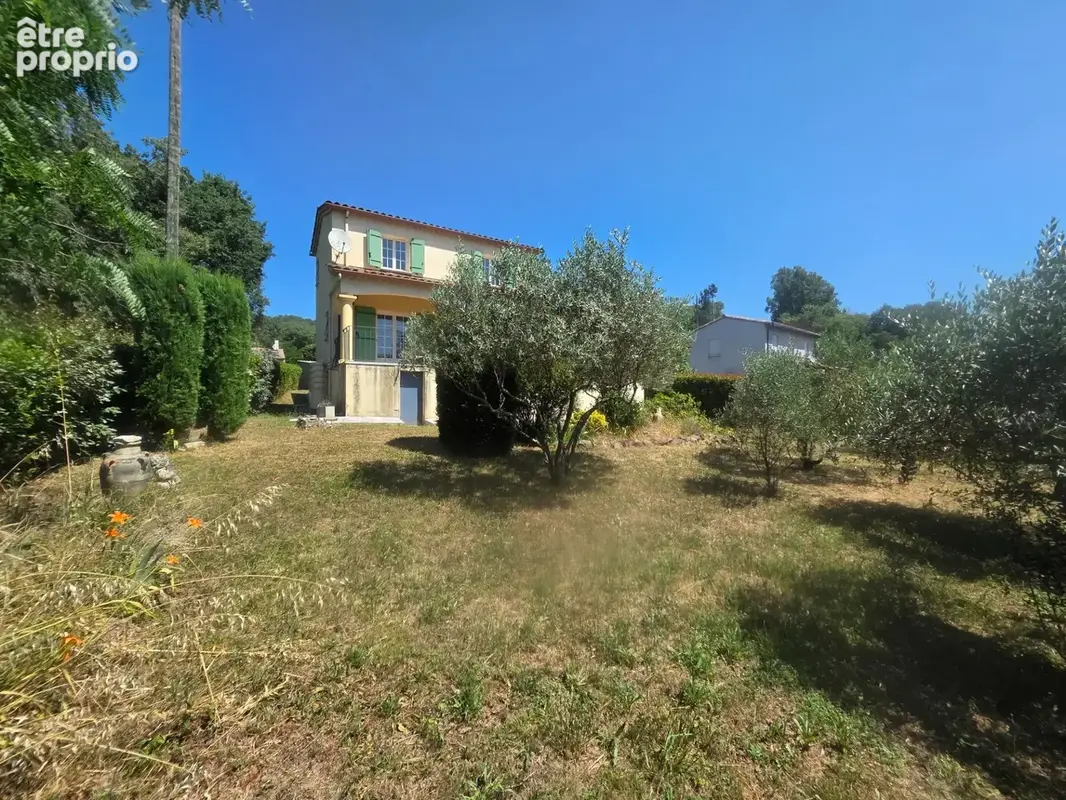 Maison à CENDRAS