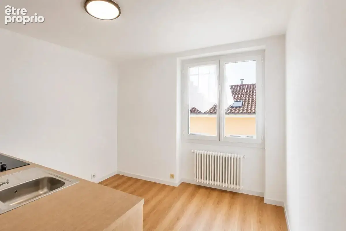 Immeuble de rapport de 130 m² à Poitiers - photo 8