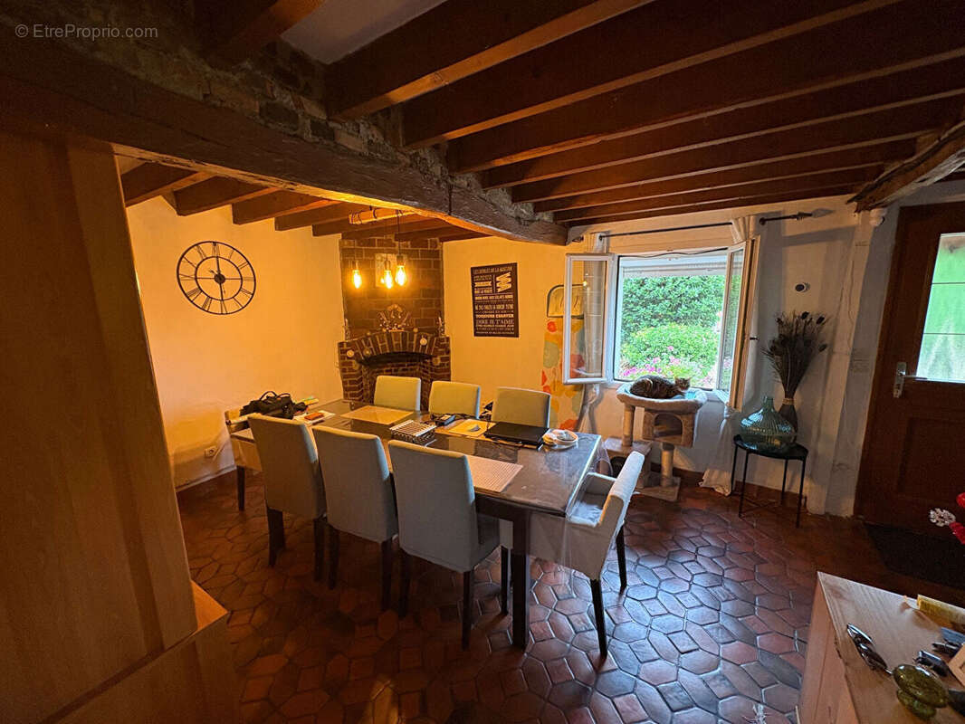 Maison Noyers Saint Martin 6 pièce(s) 110 m2 - photo 2