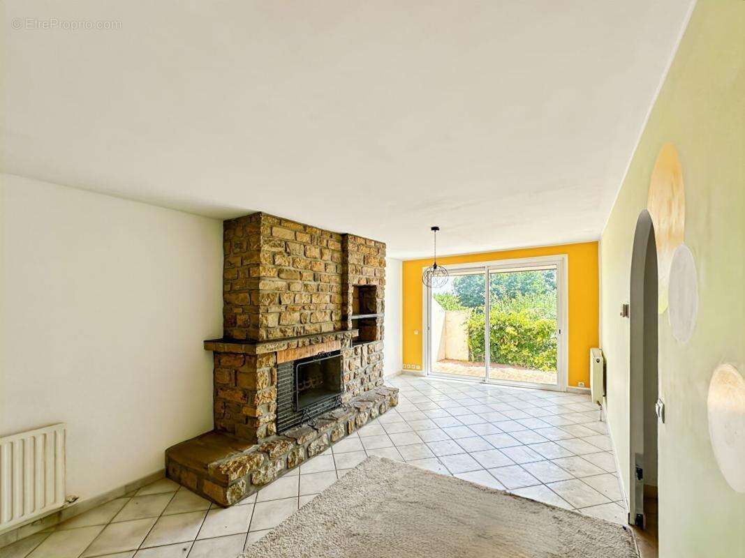 Maison à VILLERS-SEMEUSE