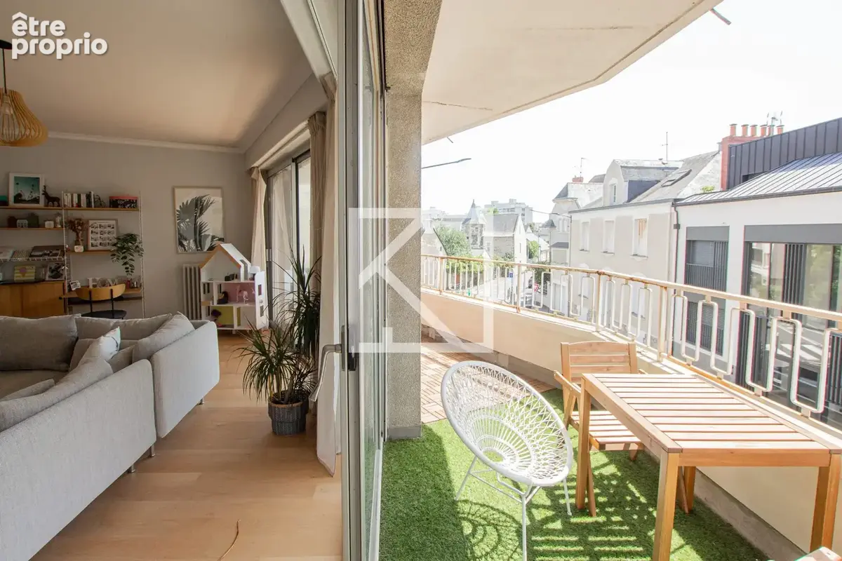 Appartement 97 m² à Angers  - photo 2