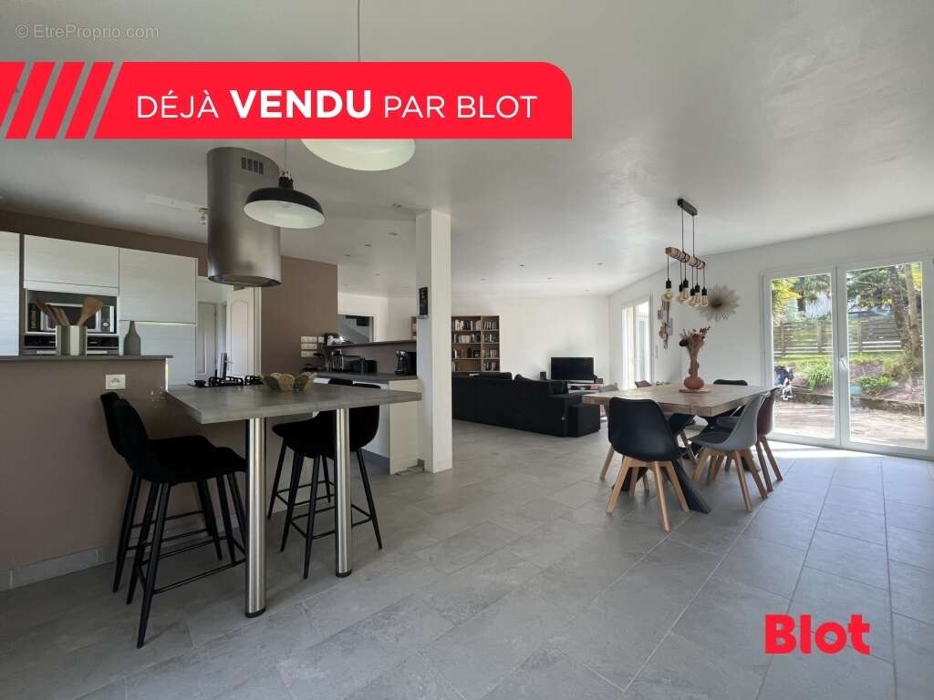 Maison 167 m² à Le Petit-Fougeray  - photo 7