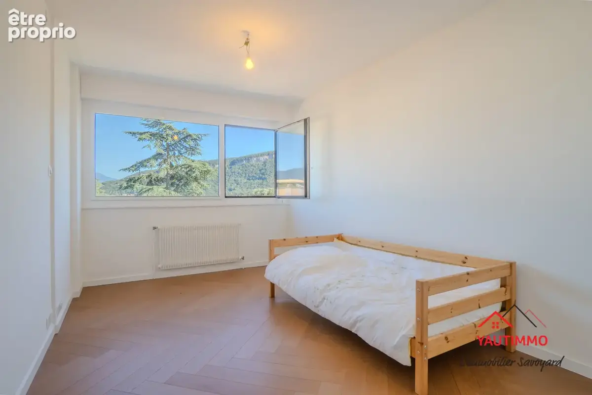 Appartement 134 m2 au dernier étage avec vue sur le Salève - photo 9