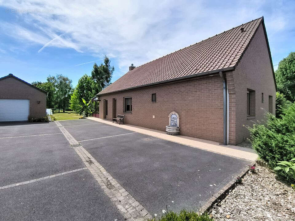 Plain-pied individuel Hergnies 5 pièces 126 m2 potentiel 216 m² - photo 3