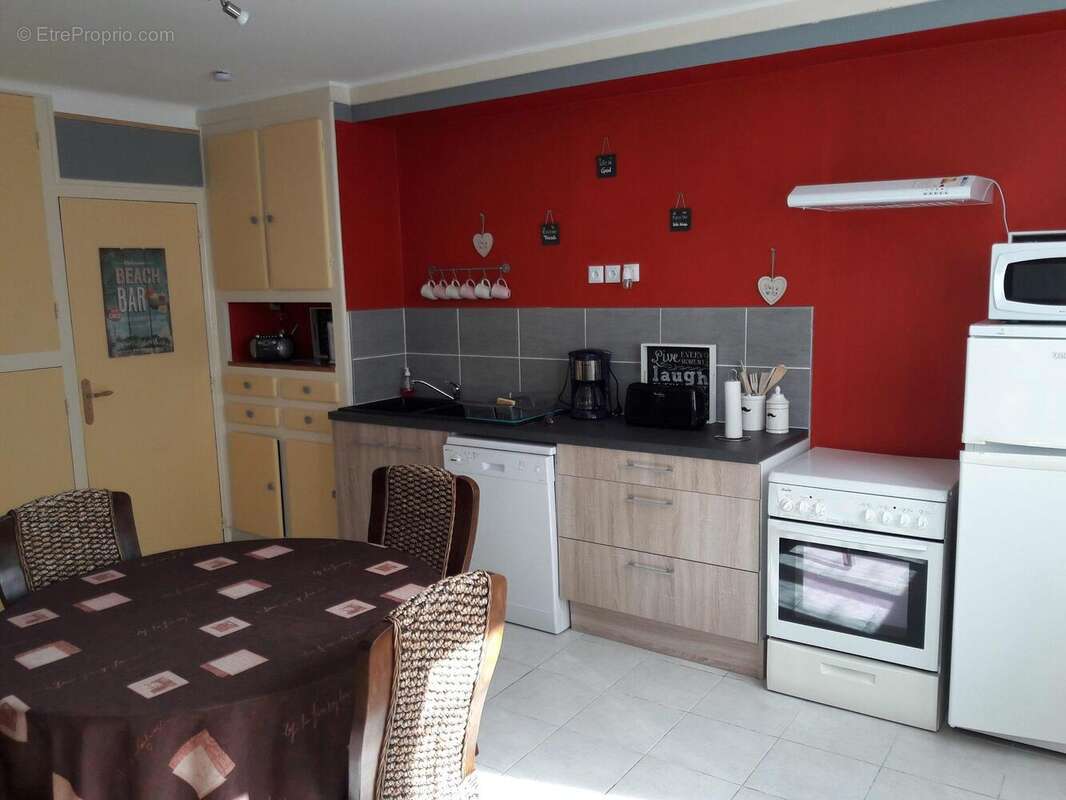 Maison à PLOUGUENAST