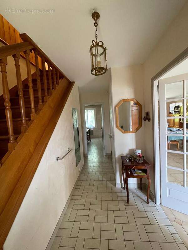 Autre à SAINT-DOULCHARD