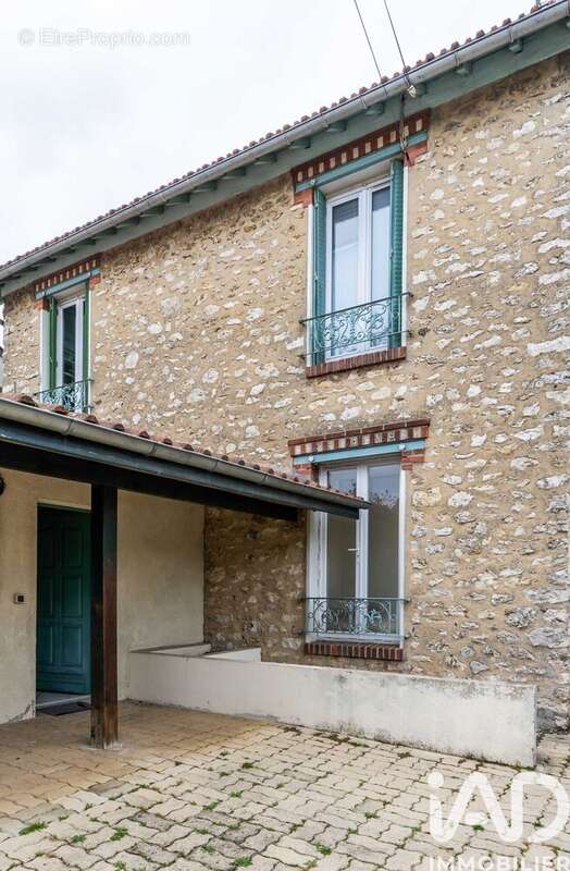 Photo 8 - Appartement à COMBS-LA-VILLE