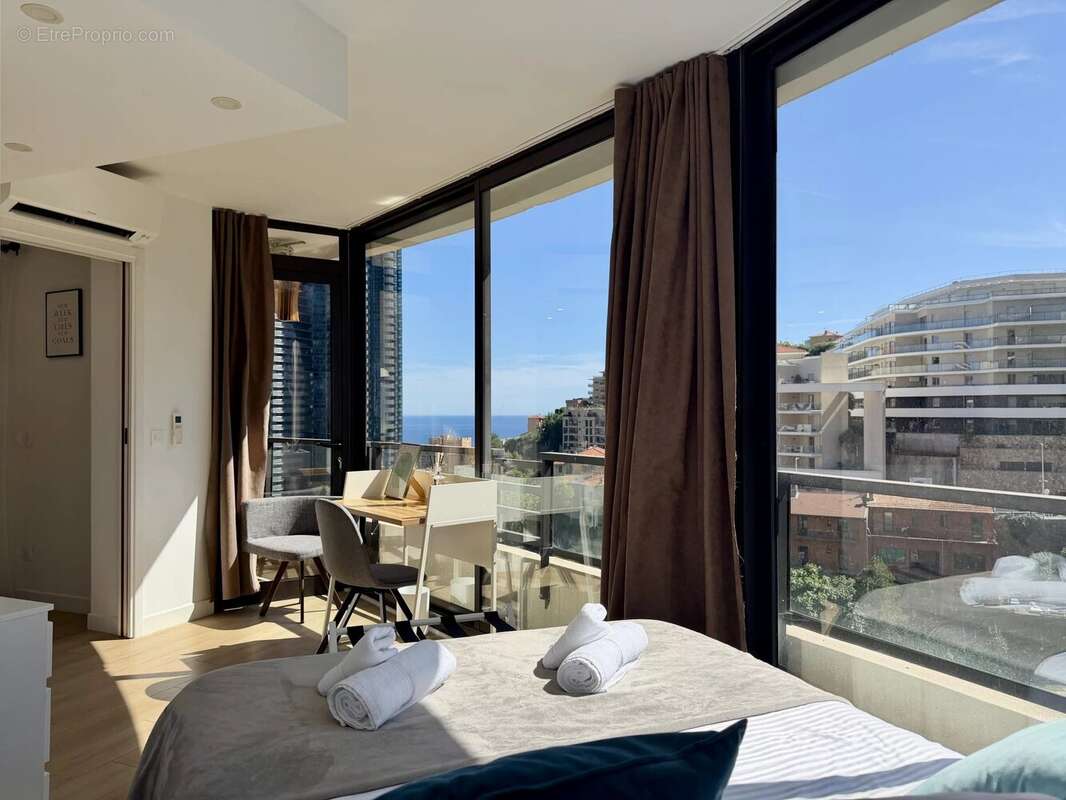 Appartement à BEAUSOLEIL