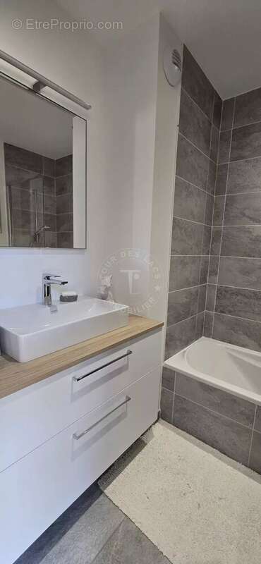Appartement récent 3 pièces à Dingy-Saint-Clair - photo 8