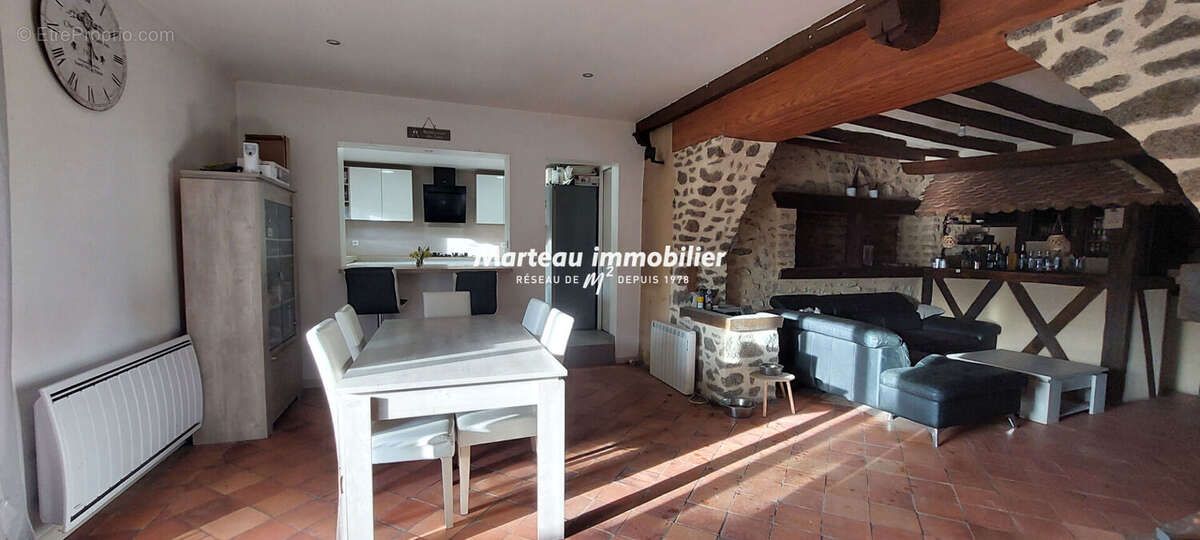 Maison Saint-Jean-d'Assé 5 pièces 129.30 m2 - photo 4