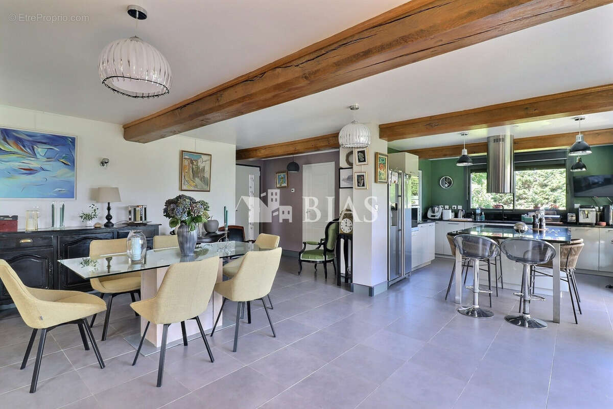 Maison 175 m² à Foulbec  - photo 4