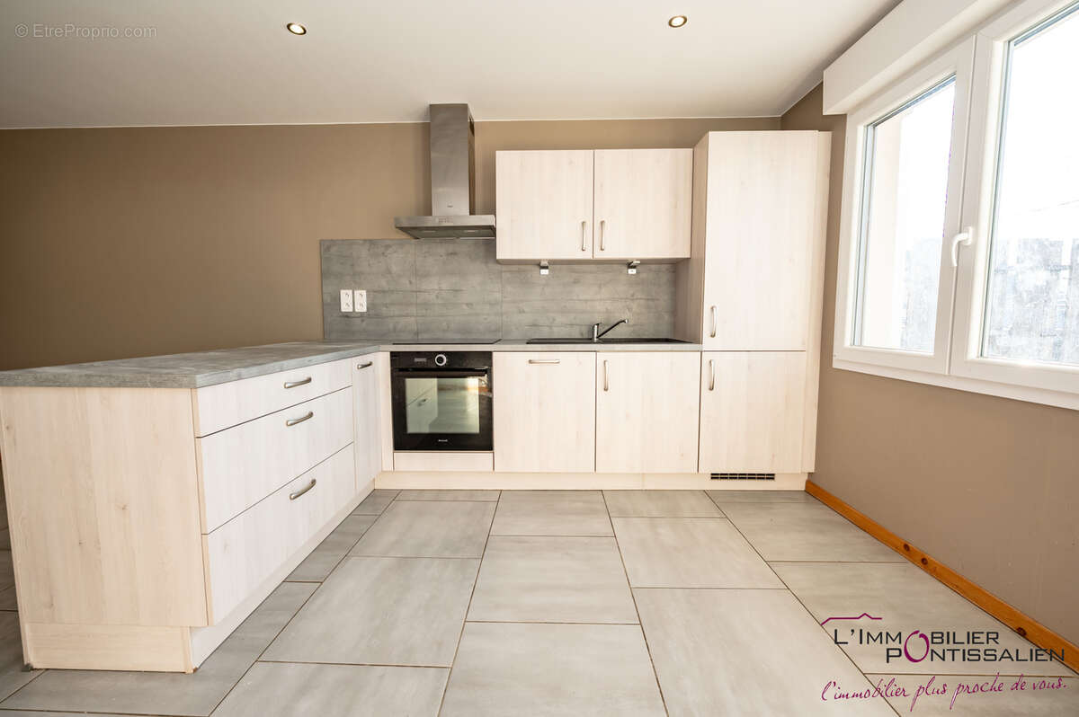 Appartement à LA PLANEE