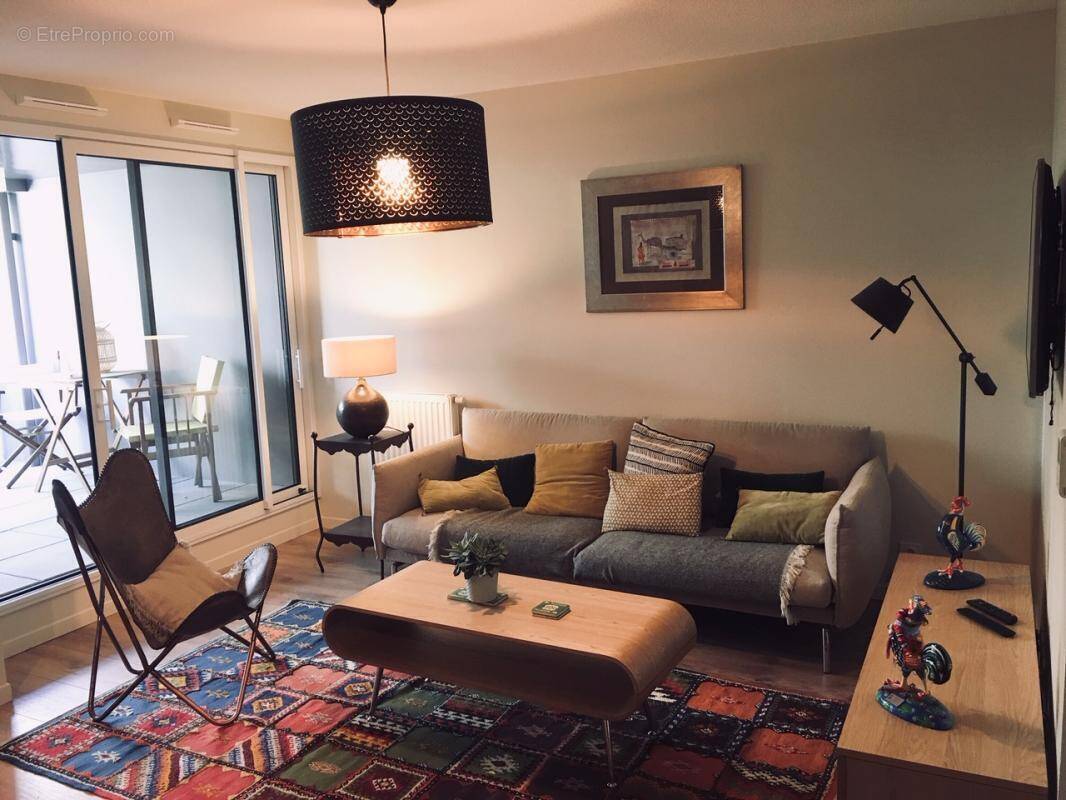 Appartement à BORDEAUX