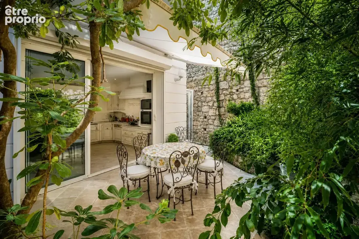 Maison de 7 pièces de 170 m² à Roquebrune-Cap-Martin - photo 9