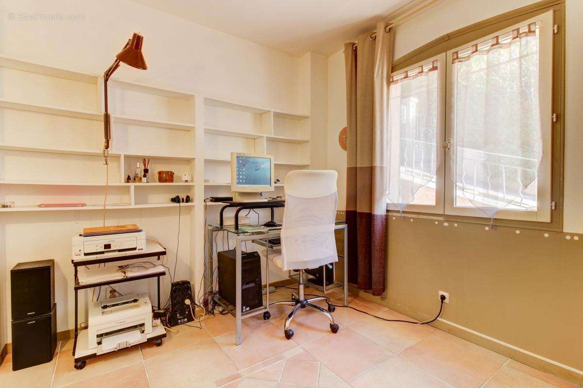 Maison à SAINT-MARTIN-DU-VAR