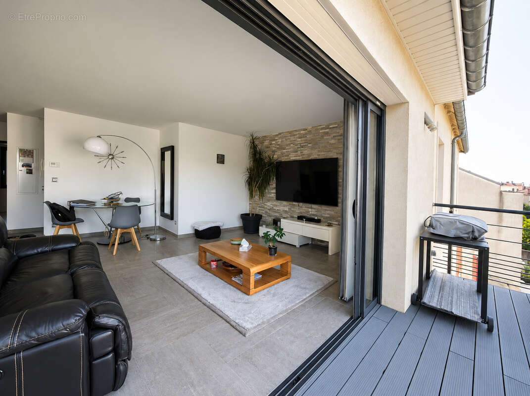 Pépinière Canal à découvrir ce magnifique  appartement d'exception de 3 pièces très lumineux de 85,50 m2, situ - photo 6