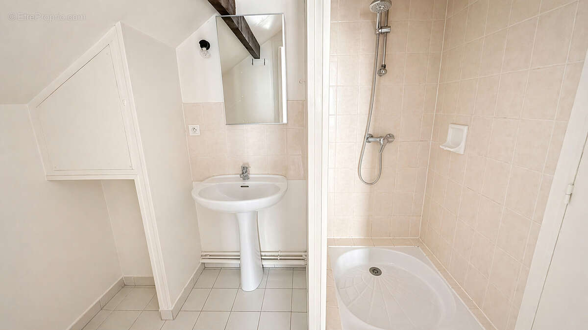 Appartement à COYE-LA-FORET