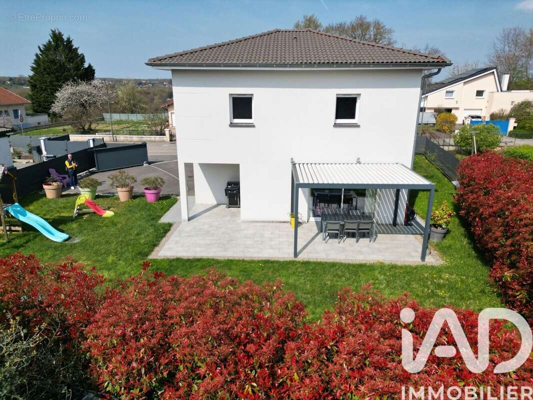 Photo 3 - Maison à MONTAGNAT
