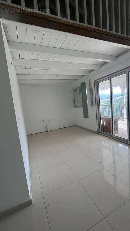 Maison 102 m² à Le Carbet  - photo 5