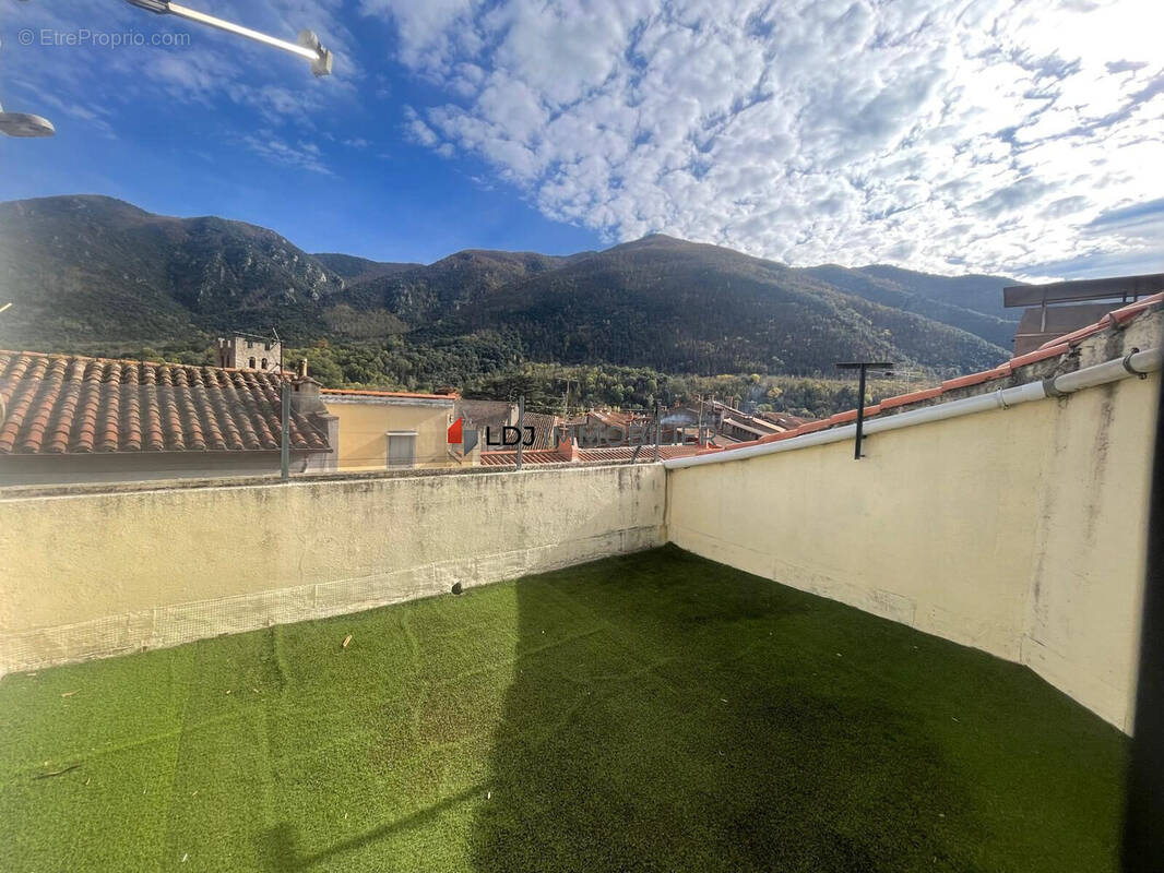 Appartement à ARLES-SUR-TECH