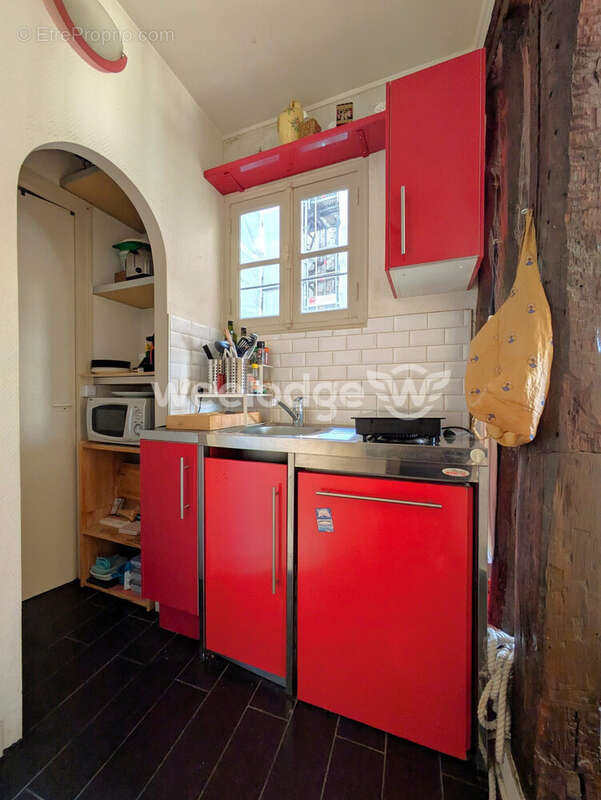 Appartement à PARIS-18E
