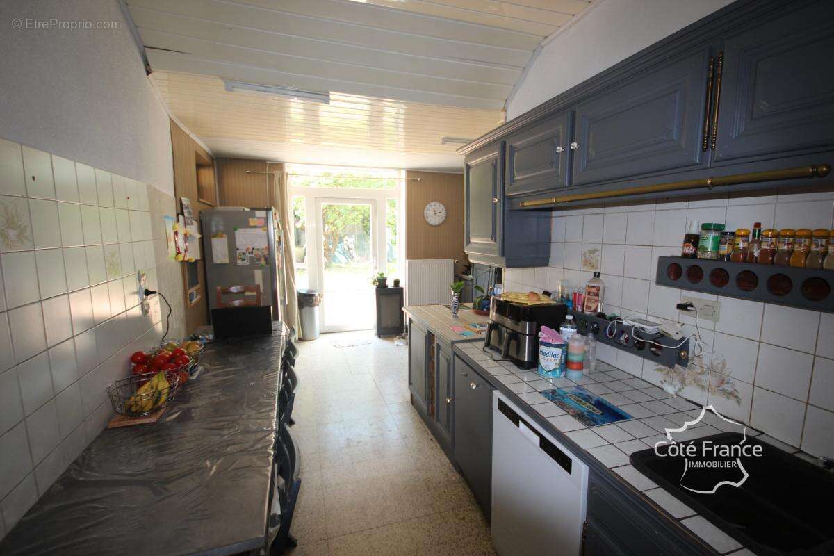 Maison à VIREUX-MOLHAIN