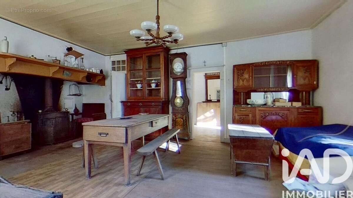 Maison 83 m² à Rilhac-Xaintrie  - photo 2