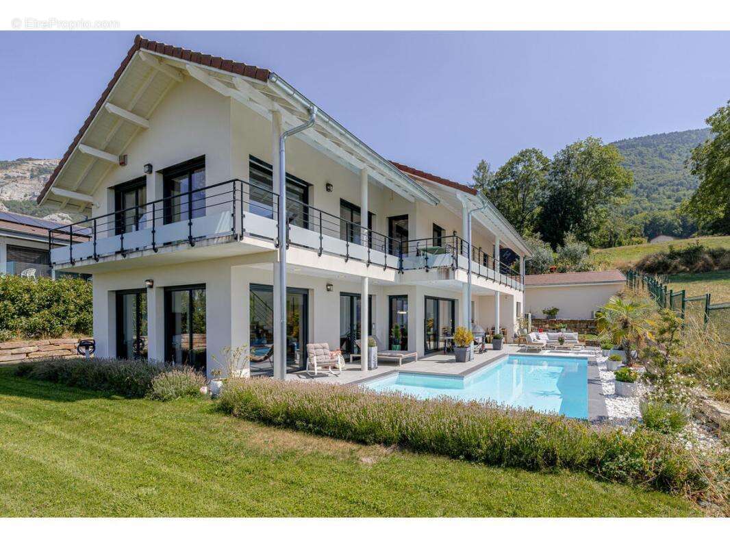 Maison à ARCHAMPS