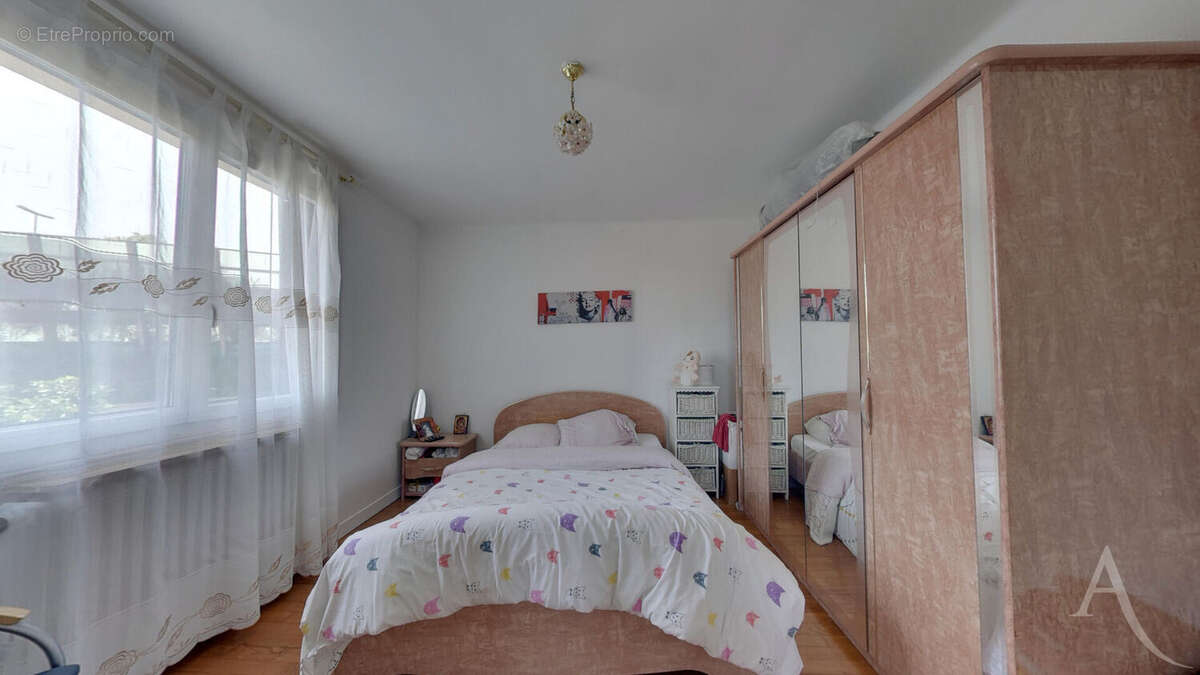 Maison à NOISY-LE-SEC