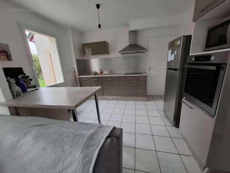 Maison à CINQ-MARS-LA-PILE