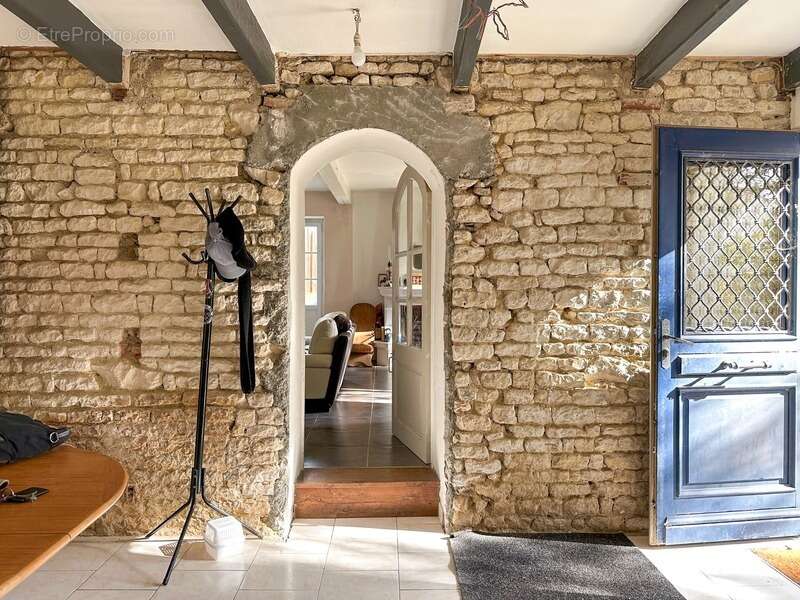 Maison à AIGREFEUILLE-D&#039;AUNIS