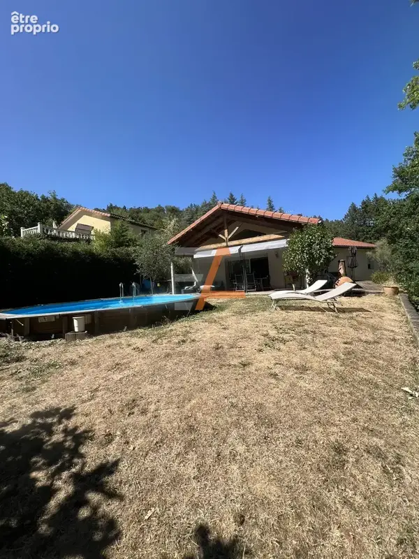 UNIEUX Maison d’architecte 120,80 m2   Terrain 1 000 m2   Piscine   Garage double - photo 12