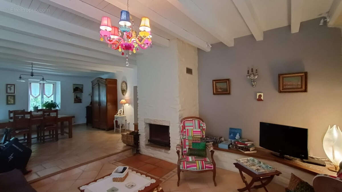 Maison à SAINT-MARY