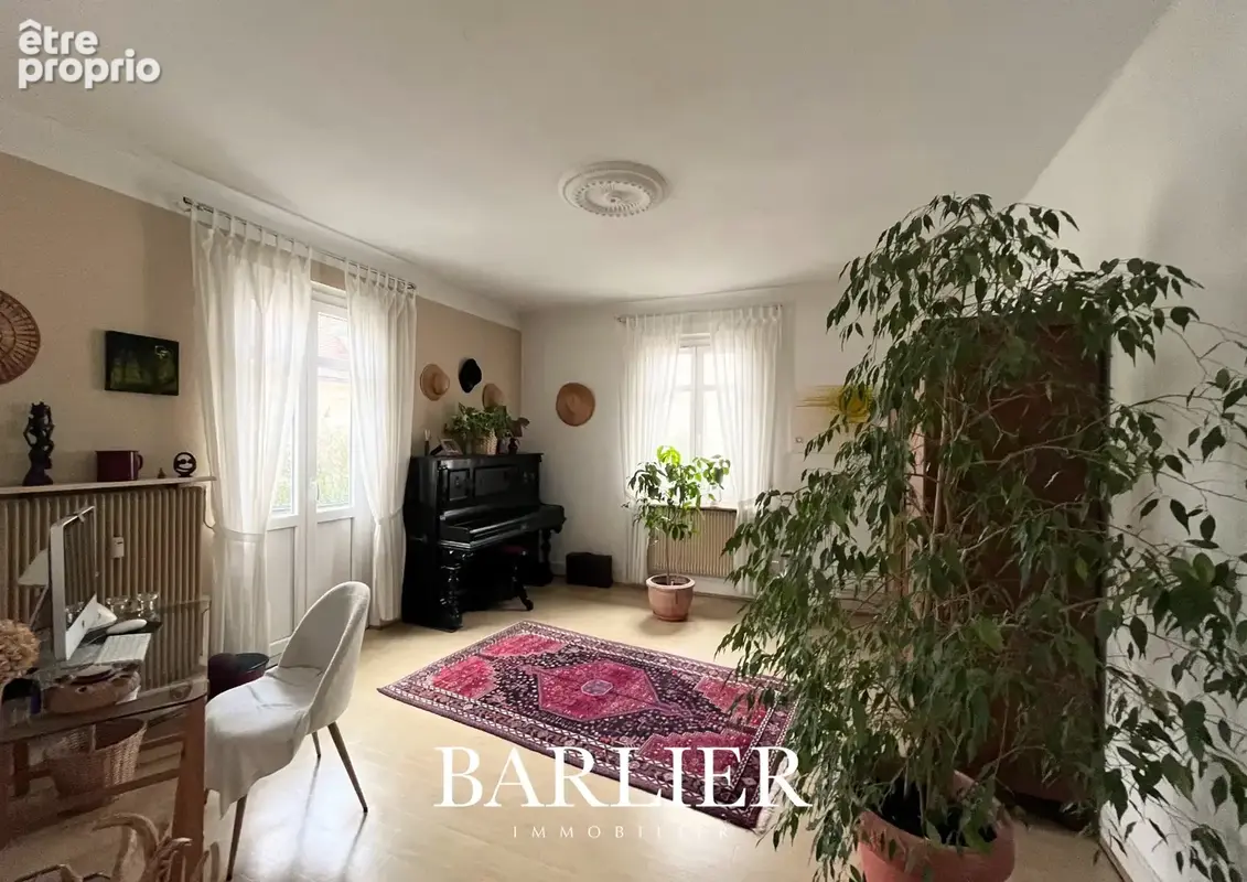 EXCLUSIVITÉ   Immeuble de 3 appartements avec garages et potentiel d’aménagement - photo 3
