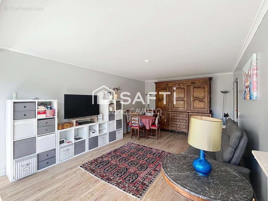 Appartement 76 m² à Paris-13e  - photo 2