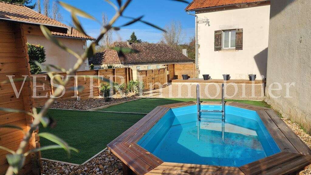 Maison à MONTPON-MENESTEROL