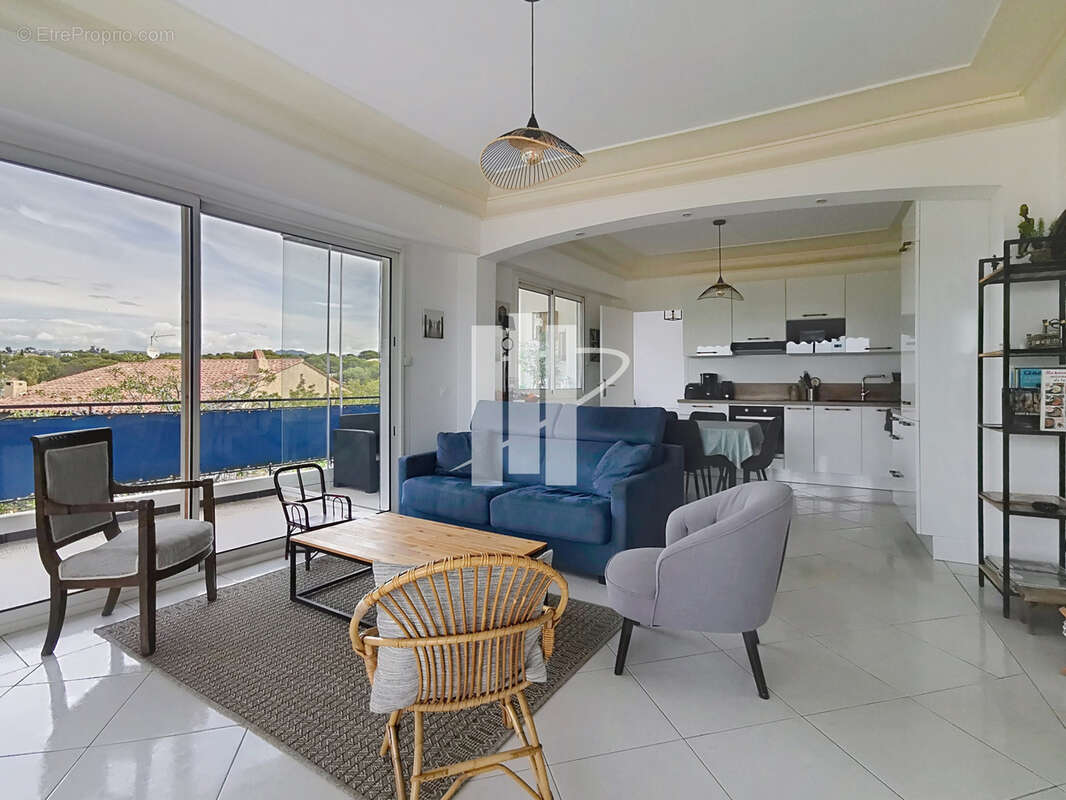 Appartement à SAINT-RAPHAEL
