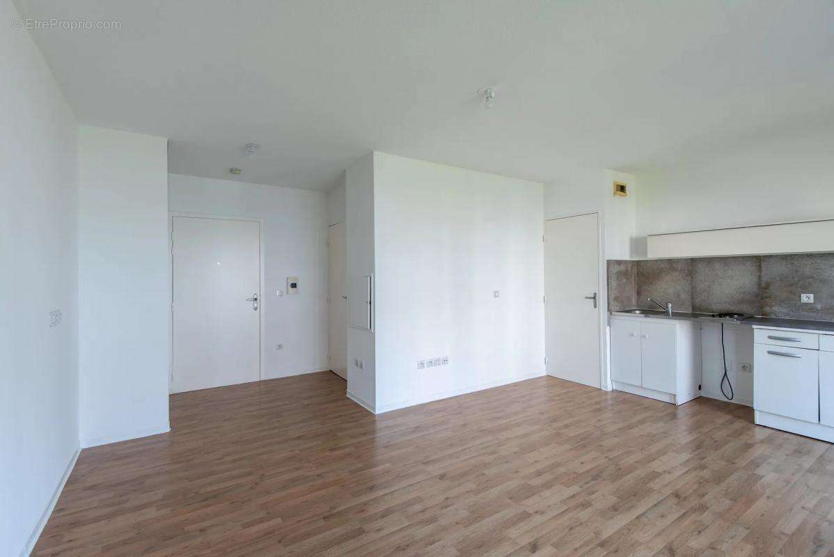 Appartement à MARSEILLE-15E