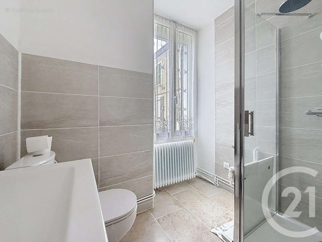 Appartement à CANNES-ECLUSE