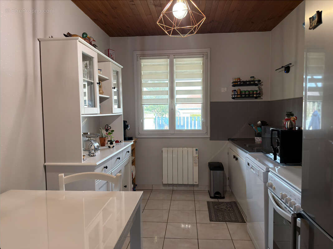 Maison à COLOMBEY-LES-BELLES