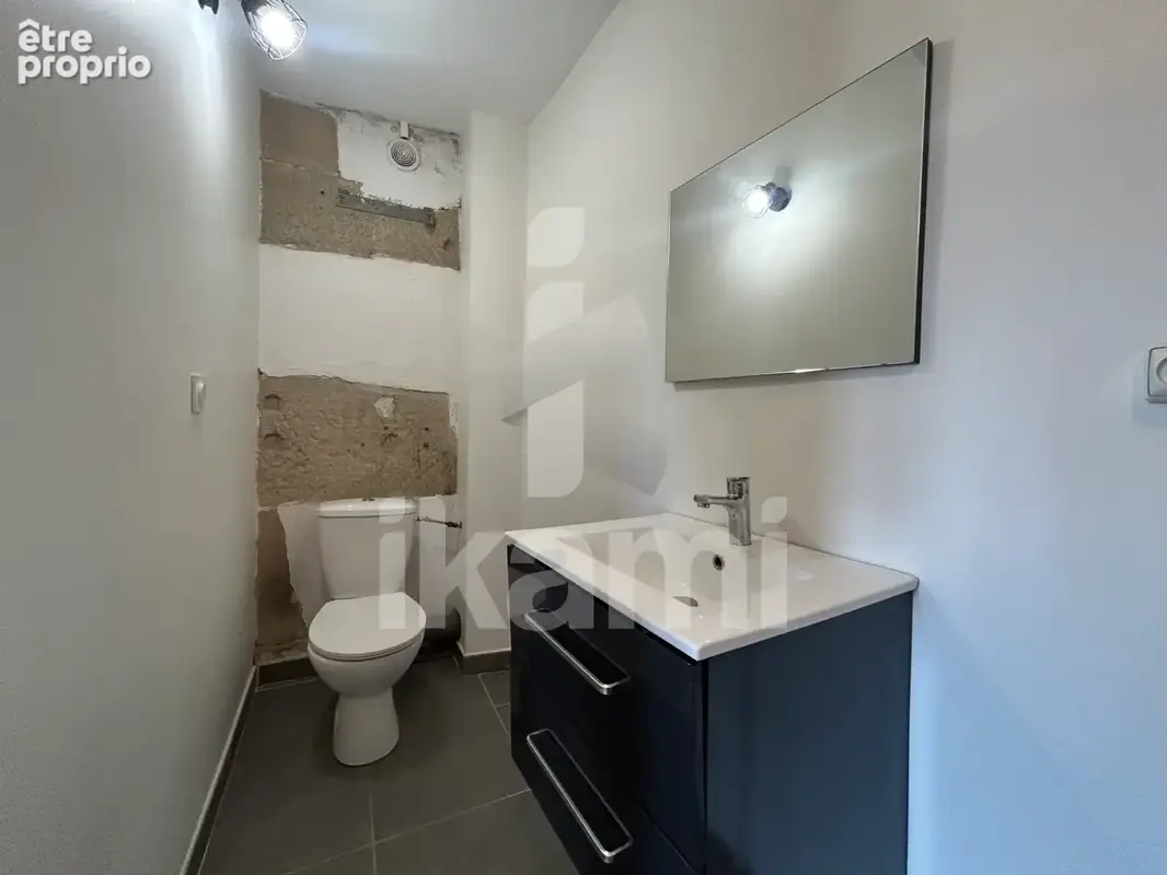 Investissement locatif, lot de 3 studios rénovés en centre ville de Bourg de péage - photo 12