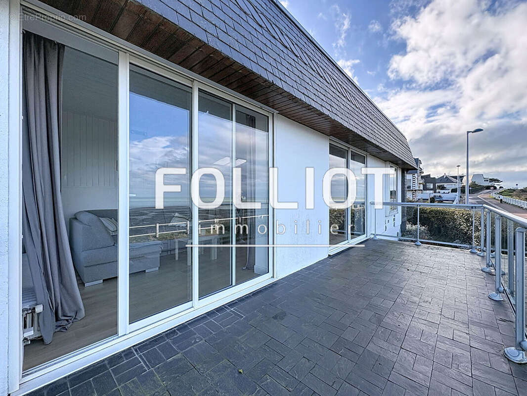 Maison à DONVILLE-LES-BAINS