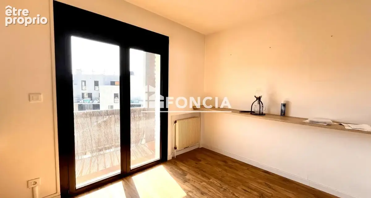 Appartement t3 double terrasse proche polygone et gare - photo 10