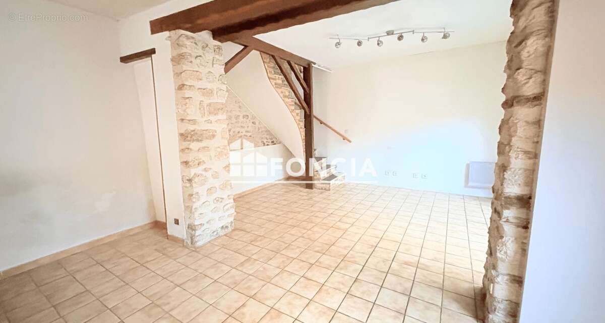 Maison à ETAMPES
