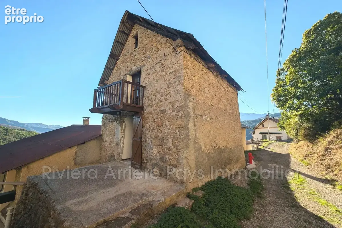 Maison 3 pièces 51 m² à vendre à Guillaumes (06470) - photo 2