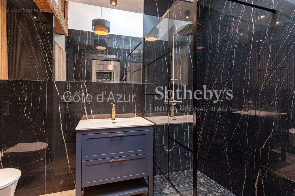 Appartement à VILLEFRANCHE-SUR-MER