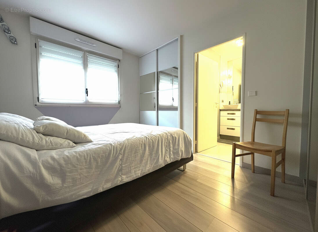 Appartement à SAINT-GRATIEN